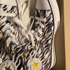 Brand new Black/ White converse